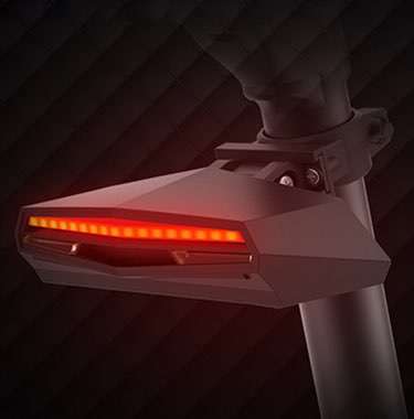 智能自行車尾燈在騎行時實(shí)際作用有哪些？